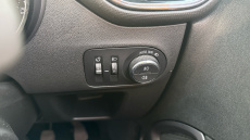 Vauxhall Crossland X 1.2 SE 5dr Petrol Hatchback